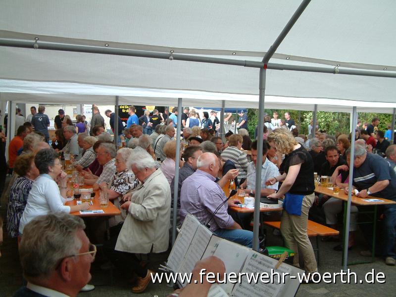 2011-04-30 Maibaumaufstellung (35).JPG